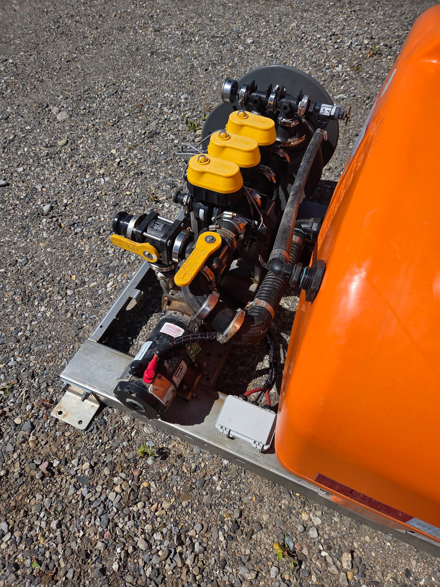 Used T-Series Camion Sprayer — 3-Zone with Electric Pump