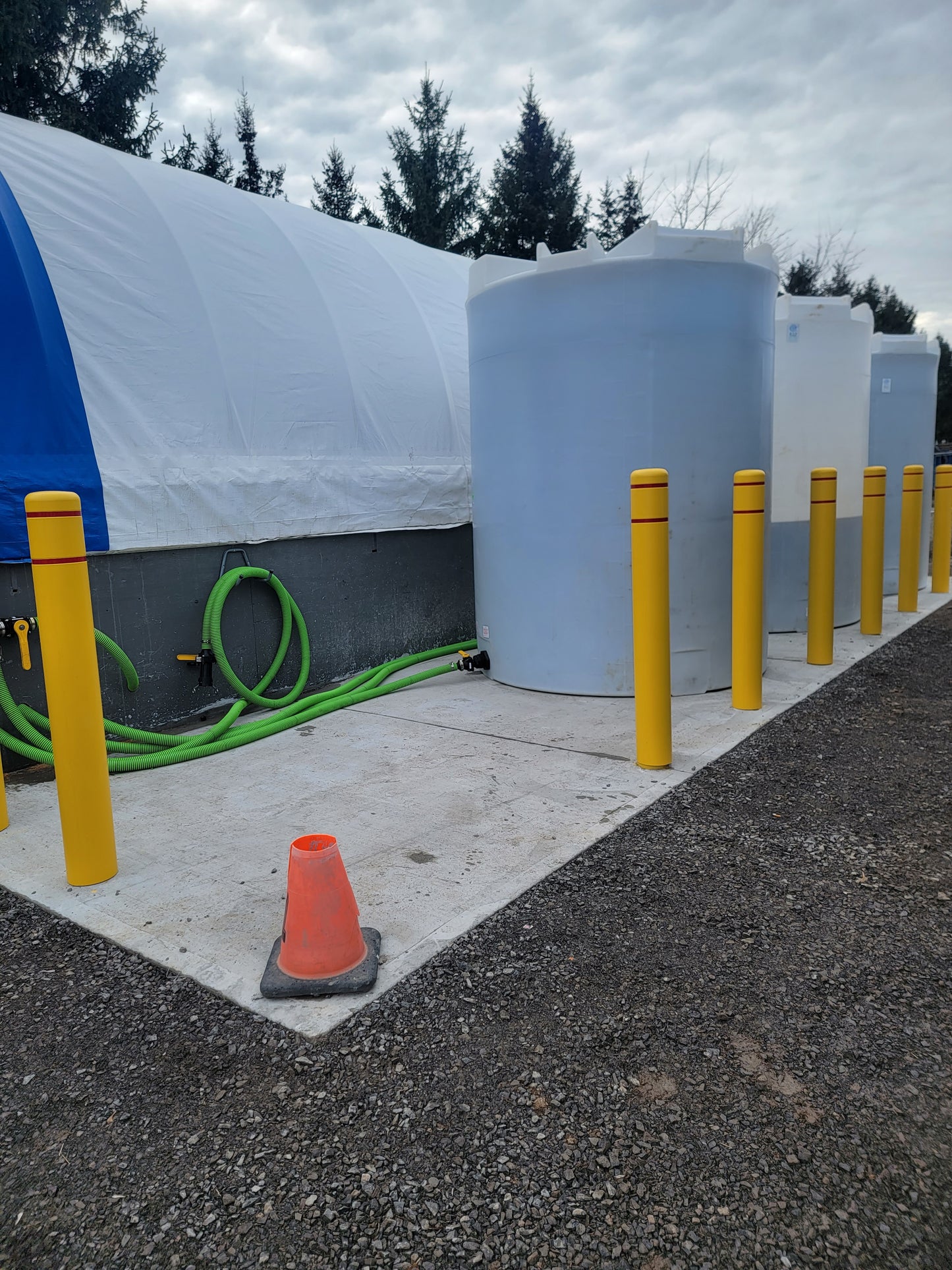 Filling Station and 3 Tank(3k) Array