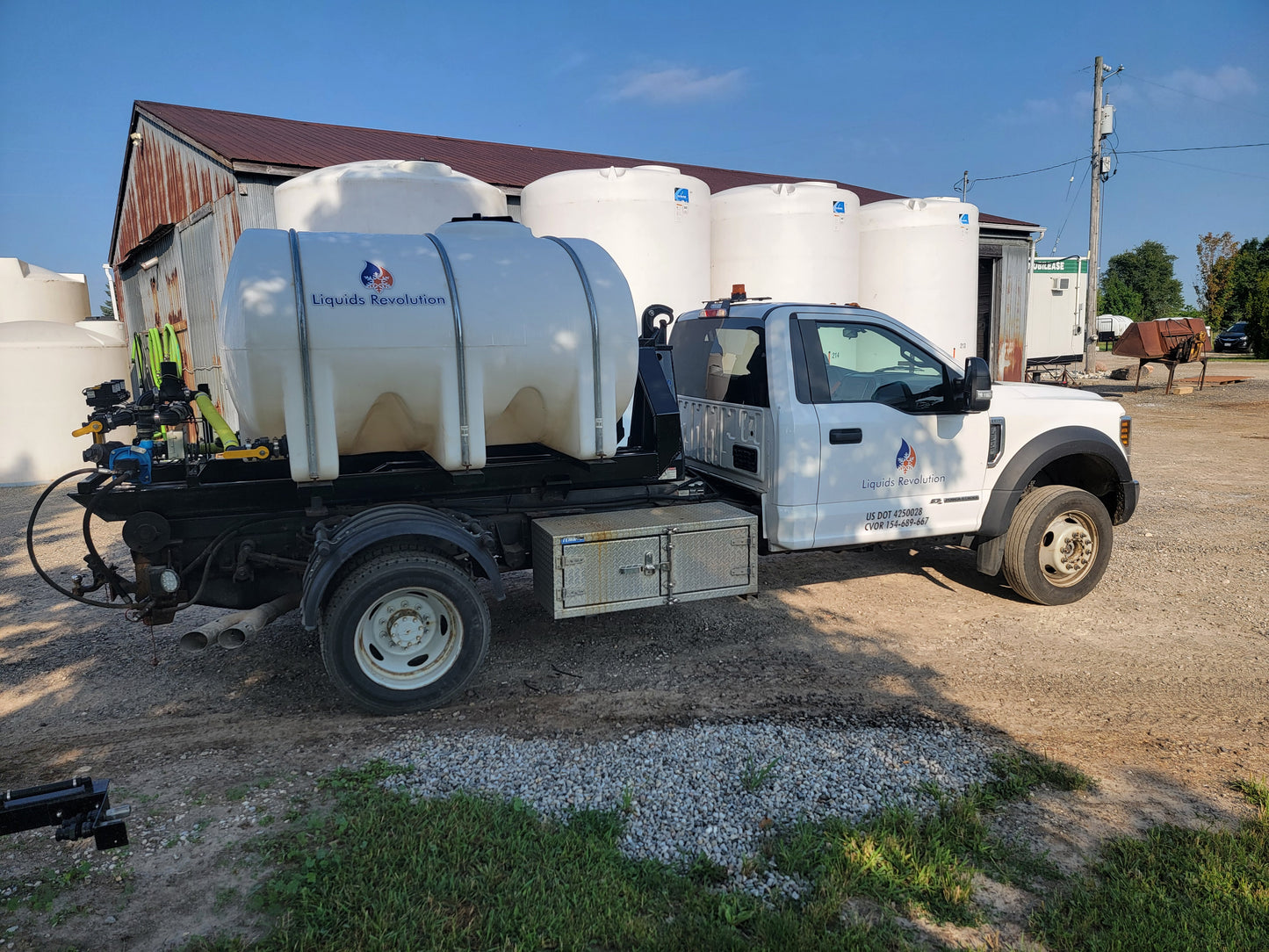Hydraulic Signature Series Sprayer – 1000 Gallon, 30' Boom, Wireless GPS Control