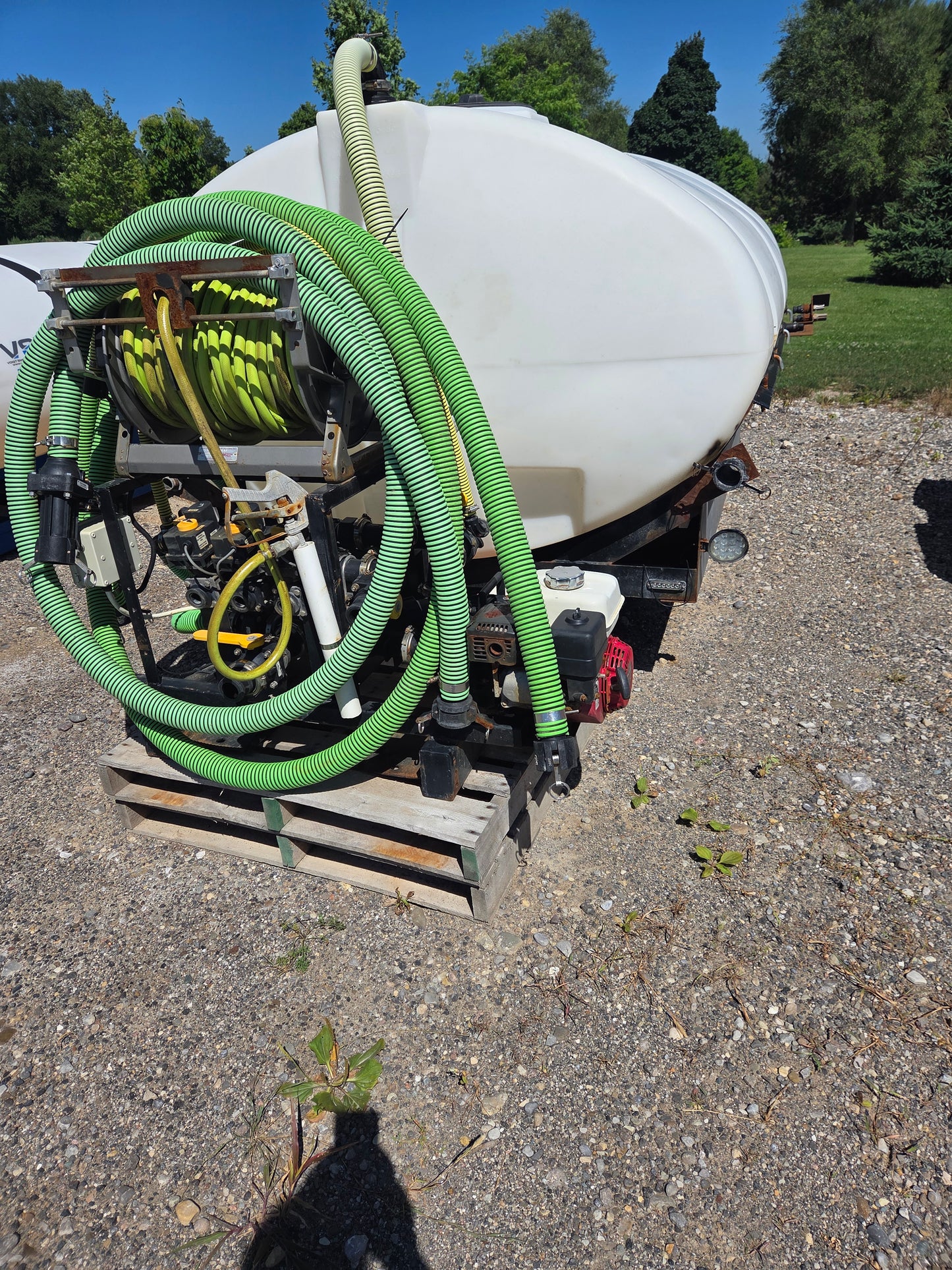 Used 1000-Gallon Elliptical De-Icing Sprayer — GPS-Controlled, Wireless, Gas-Driven