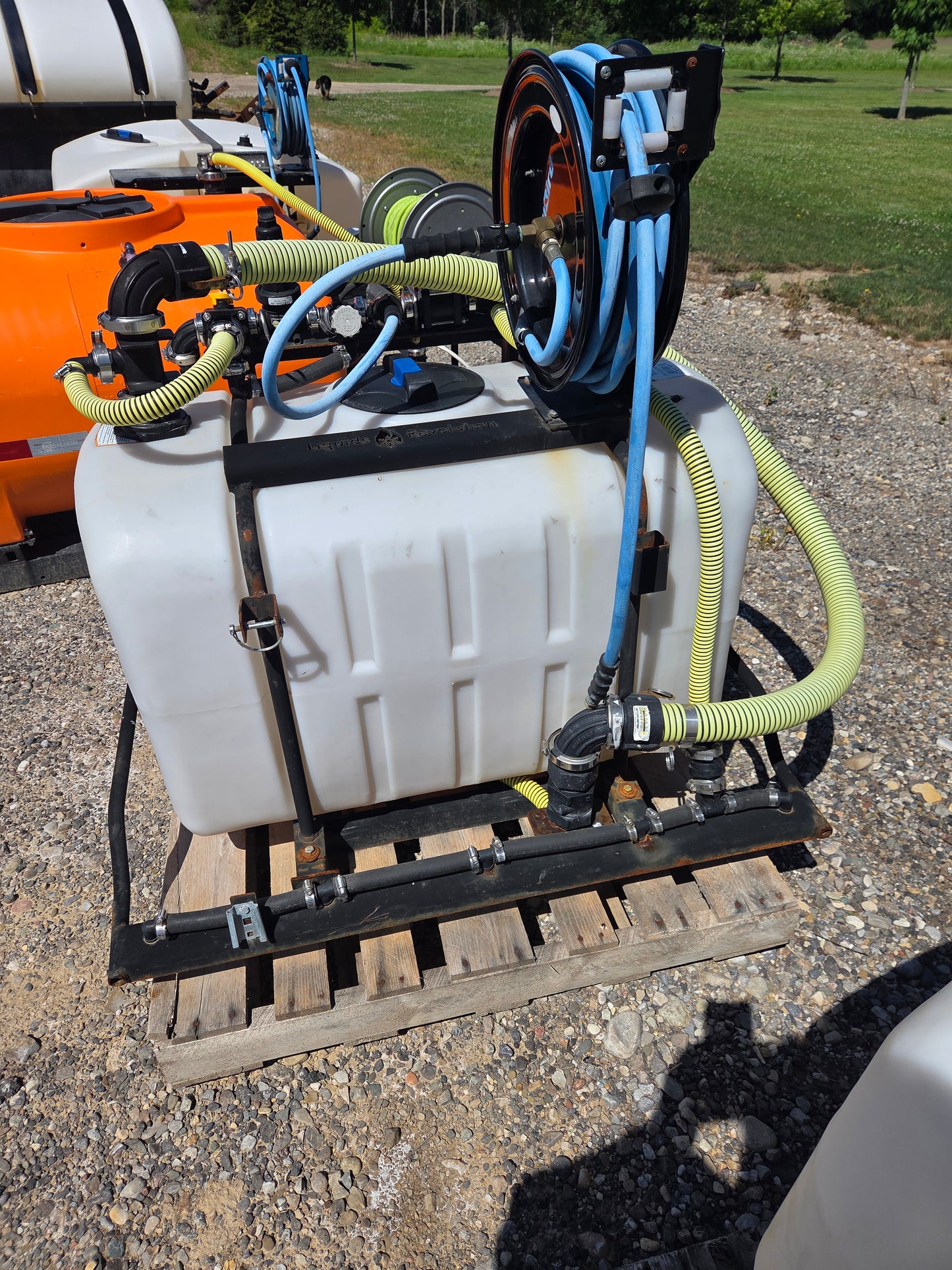 Used 100-Gallon Single-Zone Tractor Sprayer